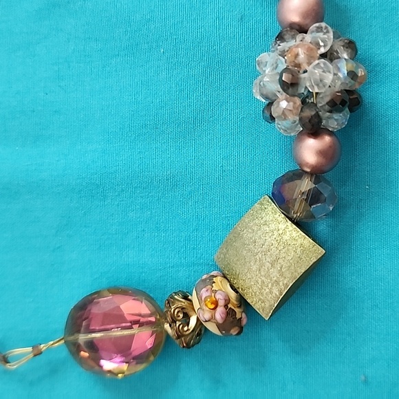 Hand Crafted Stylish One of a Kind Choker Necklace - Picture 10 of 14